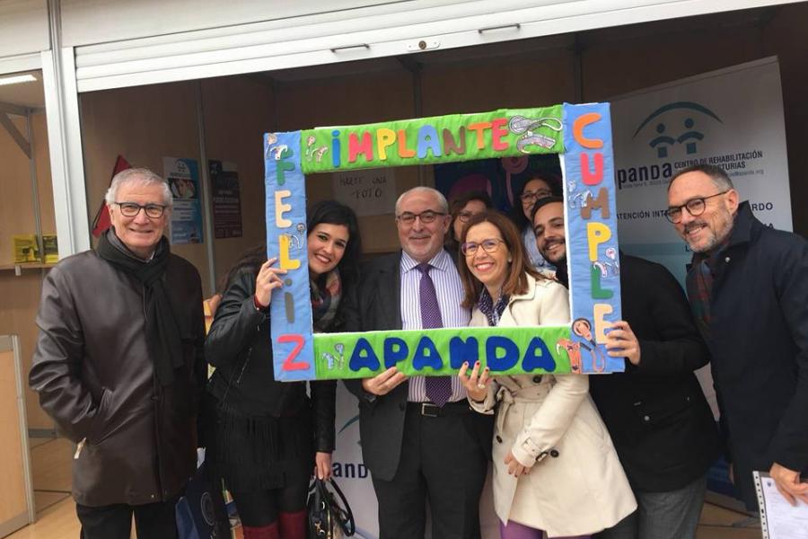 Fotografía de stand APANDA en la Feria de Voluntariado UCAM